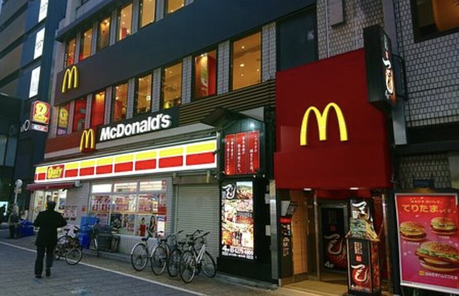 新宿駅西・南口の朝6時から営業のカフェ7選！バスタ近くで時間つぶし