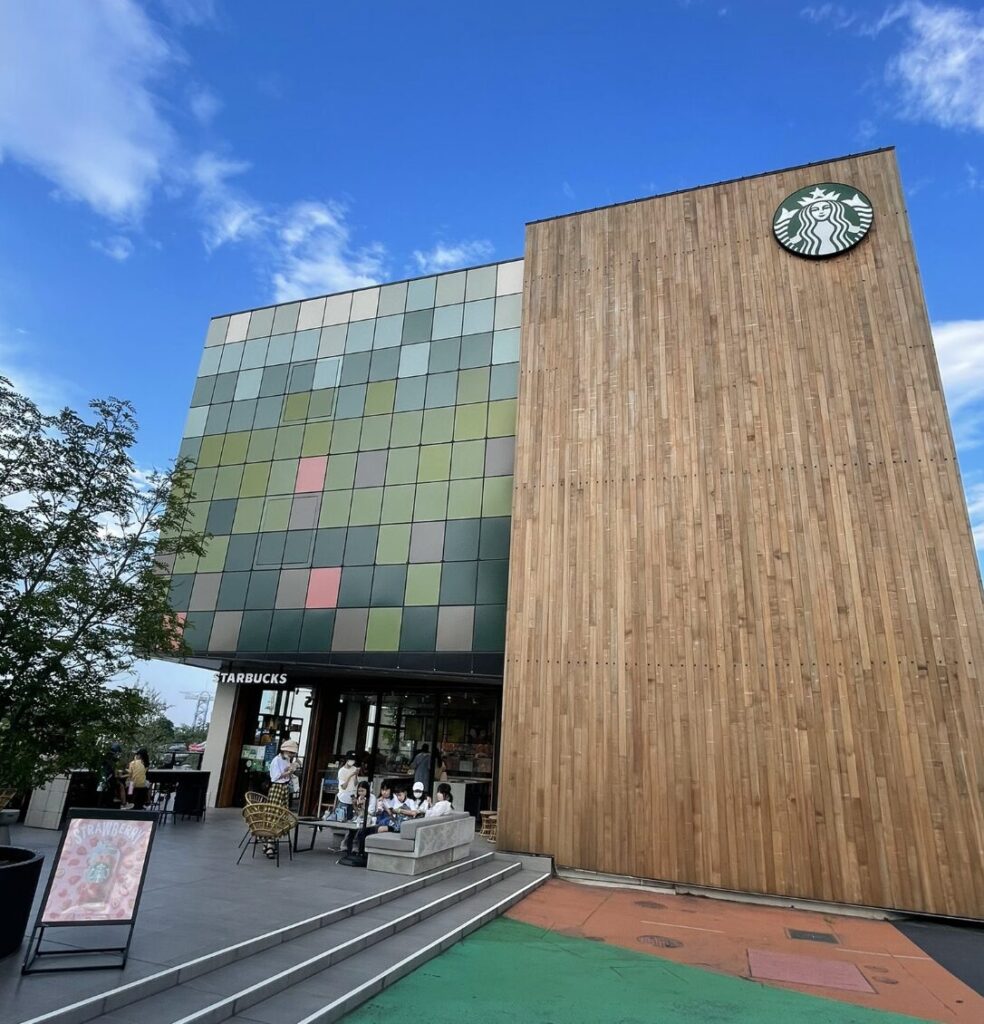 よみうりランドのスタバ「グッジョバ!!店」への行き方と店舗情報