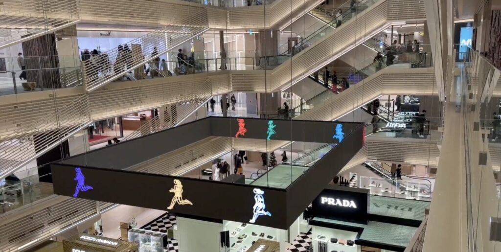 GINZA SIX 年末年始の営業時間は？【1月2日休館に注意】