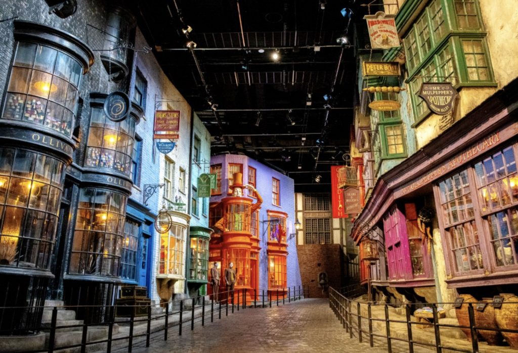 【最重要警告】中間地点の「バックロット」と逆走禁止の罠