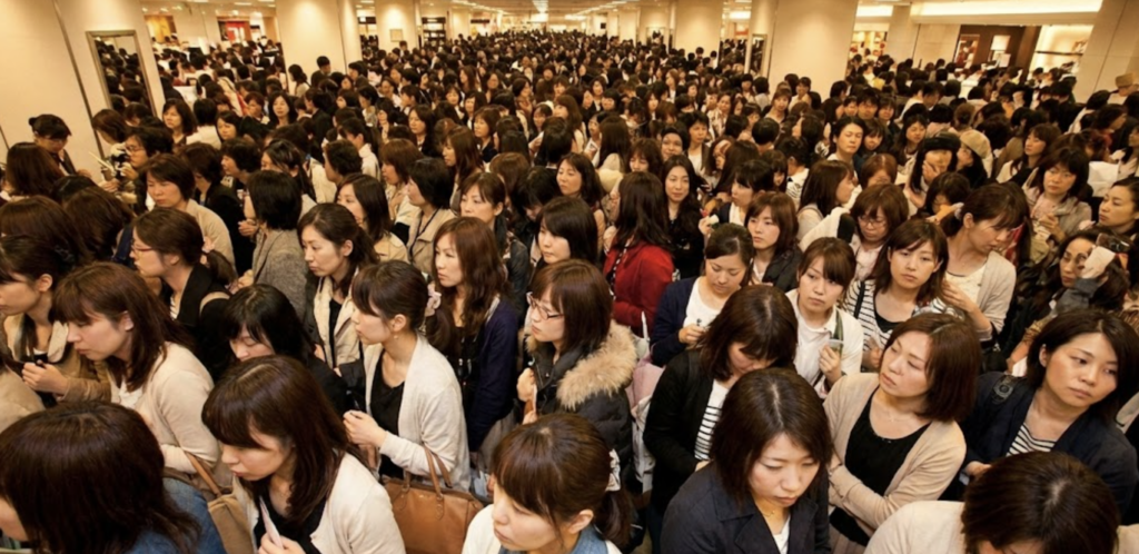 日本橋三越バレンタインの混雑状況をリアルに予想