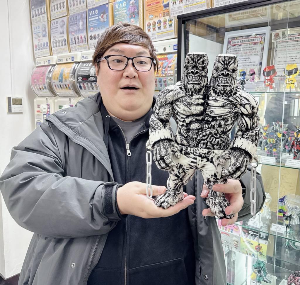 デカキンとは何者ですか?ヒカキンと似てるプロフィールと年齢