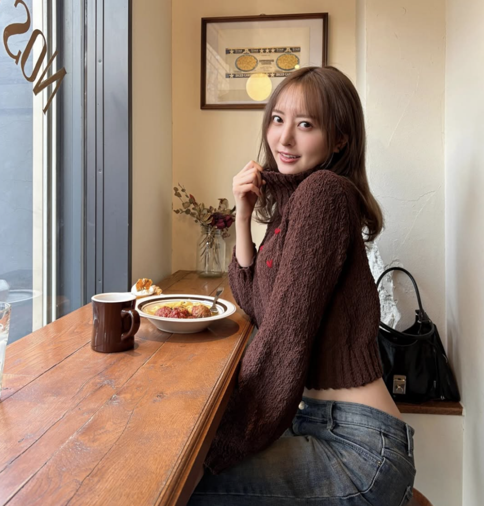 誤解の拡散原因①：弟との２ショット写真が「新郎新婦」すぎた件