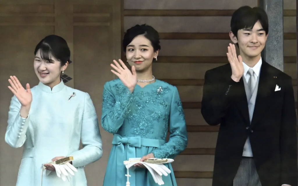 なぜ女系天皇はダメ？何が問題か理由を解説