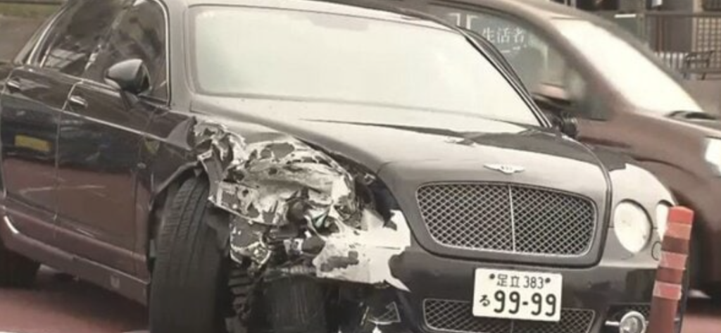 ベントレーの運転手は誰で何者？国籍や名前