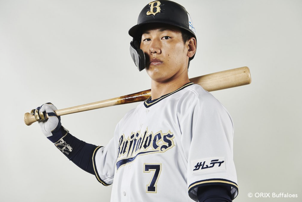 新庄剛志の歯は白い？他有名人と徹底比較