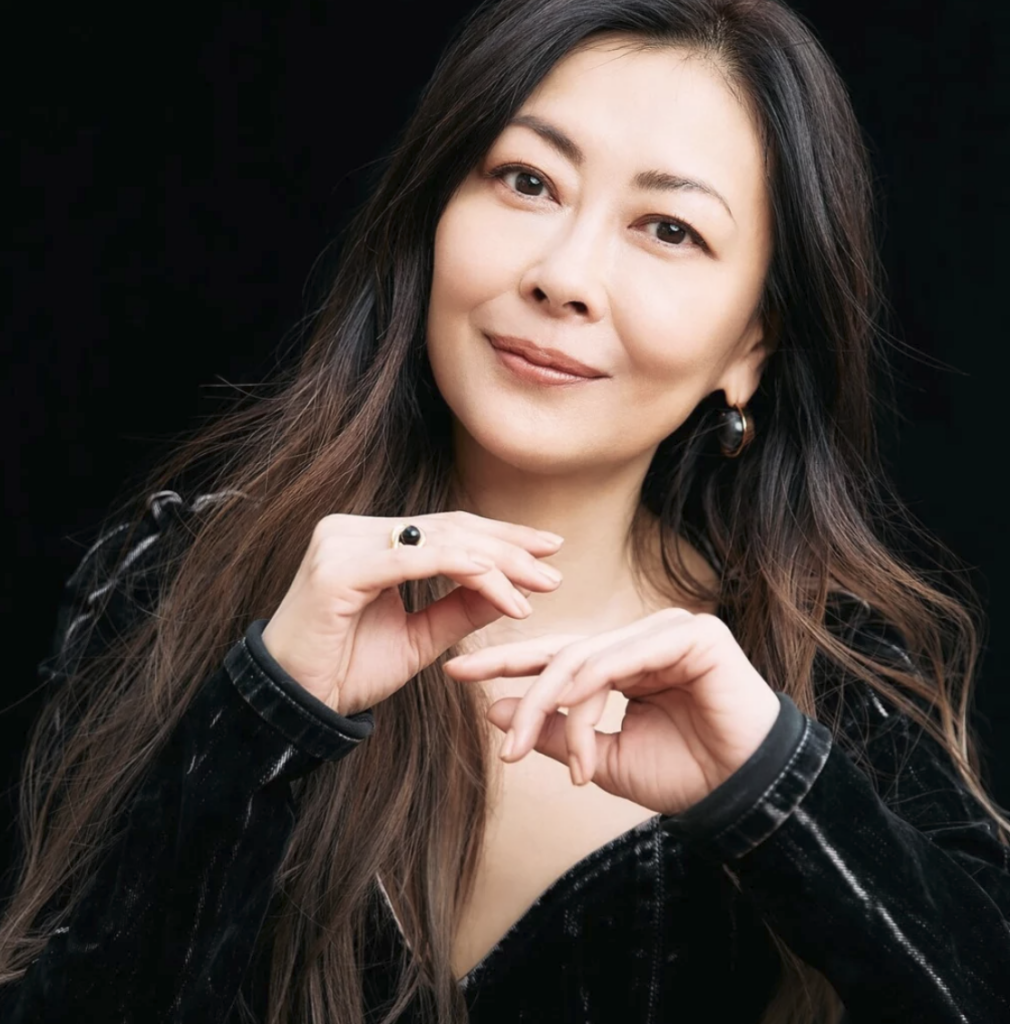 なぜ孤立した？中山美穂と家族の複雑な関係性を考察