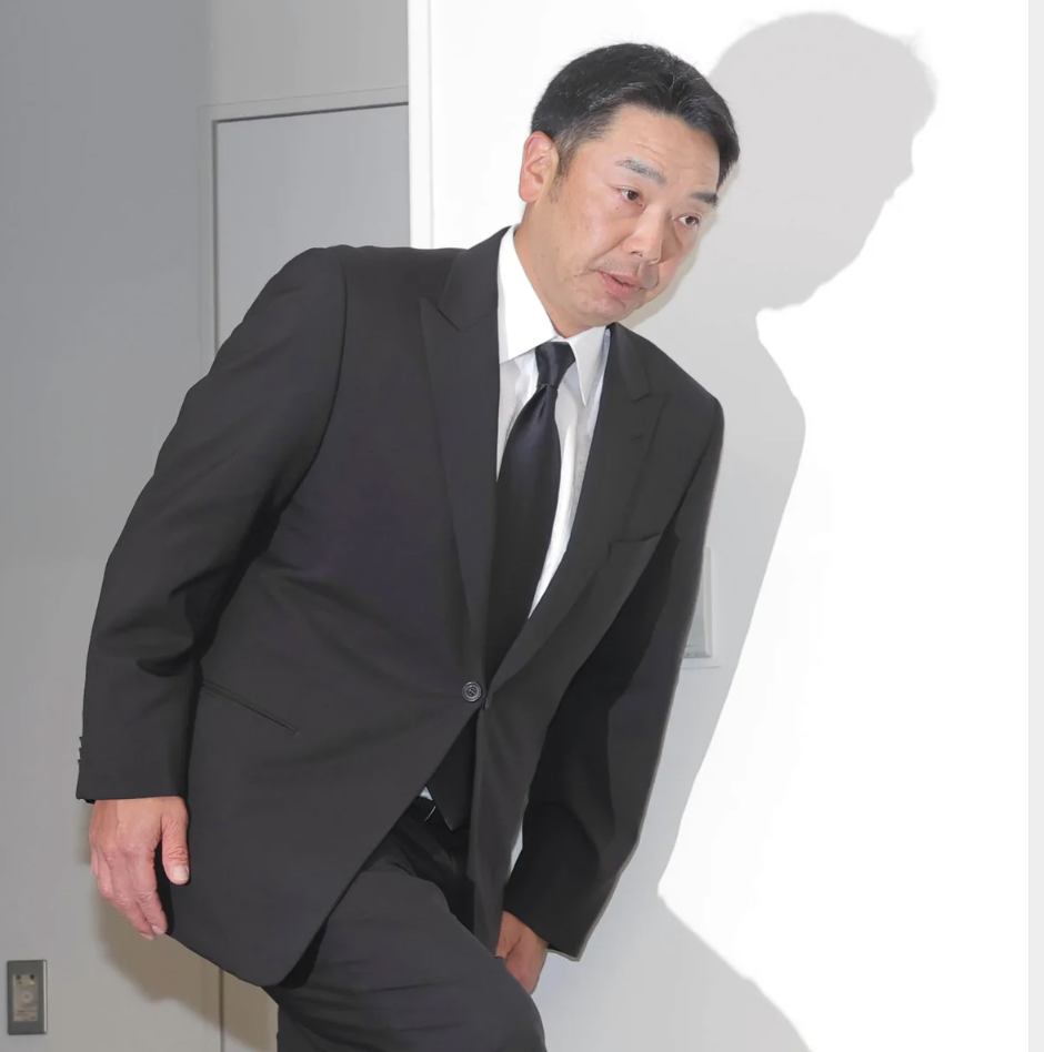 阿部慎之助氏の電撃辞任と逮捕騒動の詳しい経緯