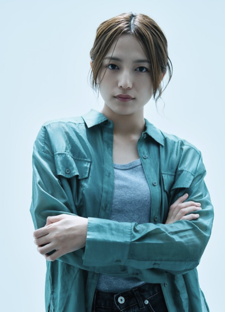 川口春奈の年収を支えるCM以外の収入源